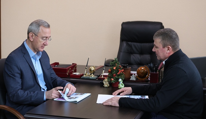 Губернатор Владислав Шапша провел рабочую встречу с главой администрации Кировского района 