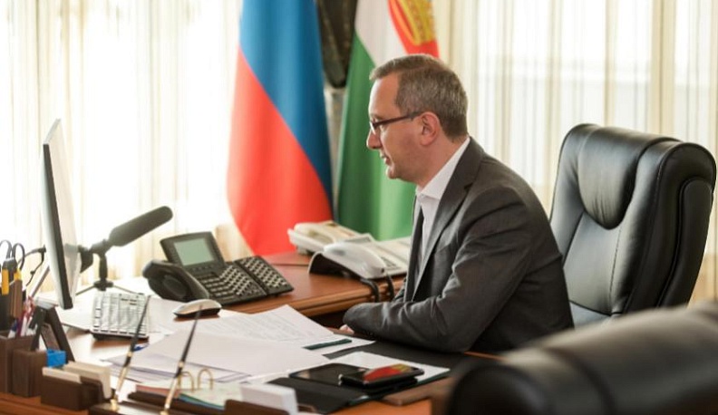 Работающим пенсионерам Калужской области оформят больничные листки с 12 по 29 мая 