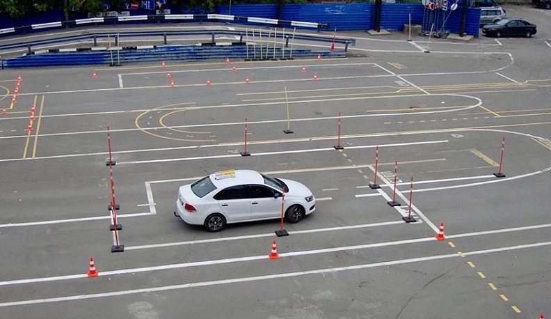 С 1 апреля в России меняются правила сдачи экзамена на водительские права