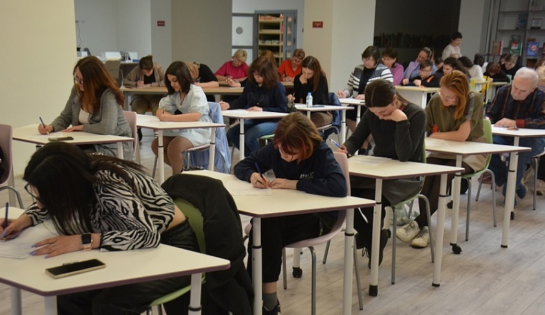 В Малоярославце проверили свои знания по русскому языку