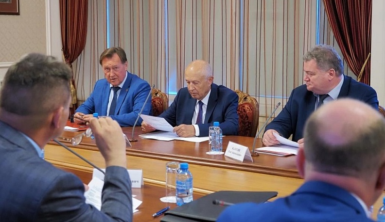 Антитеррористическая комиссия обсудила вопросы безопасного пребывания на территории Калужской области жителей Донбасса и Украины