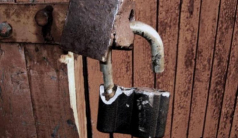 Супружеская пара обокрала гараж в Калужской области