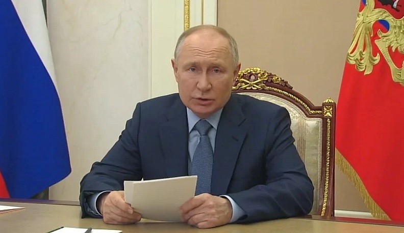 Президент утвердил перечень поручений по итогам проведенной прямой линии и пресс-конференции