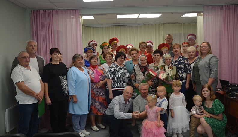 В Юхновском районе после капремонта открыли погореловский Дом культуры