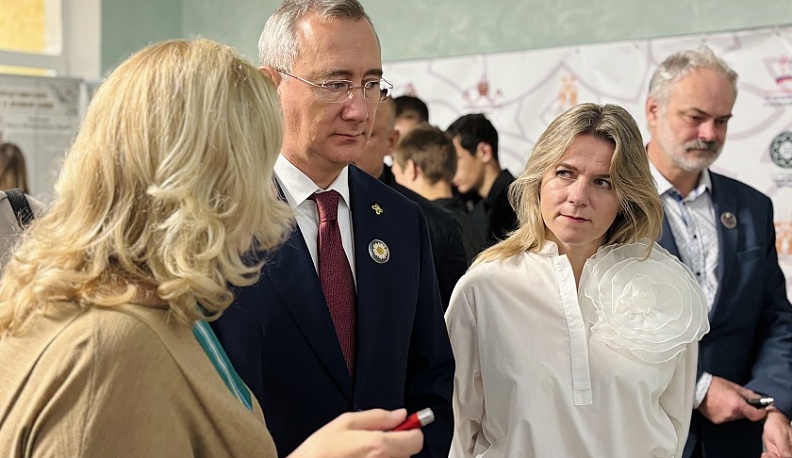 Благотворительная акция «Белый цветок» проходит в Калуге