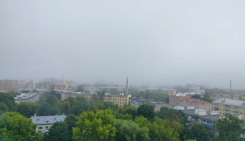 Калугу накрыл туман