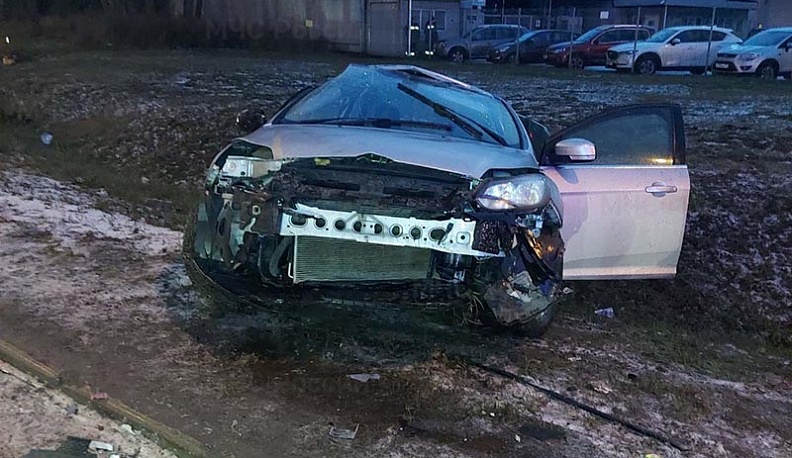 В утренней аварии под Обнинском пострадал человек