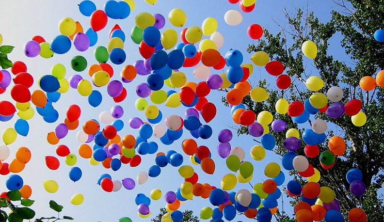 Министр образования Калужской области присоединился к флешмобу "Звонок из дома"