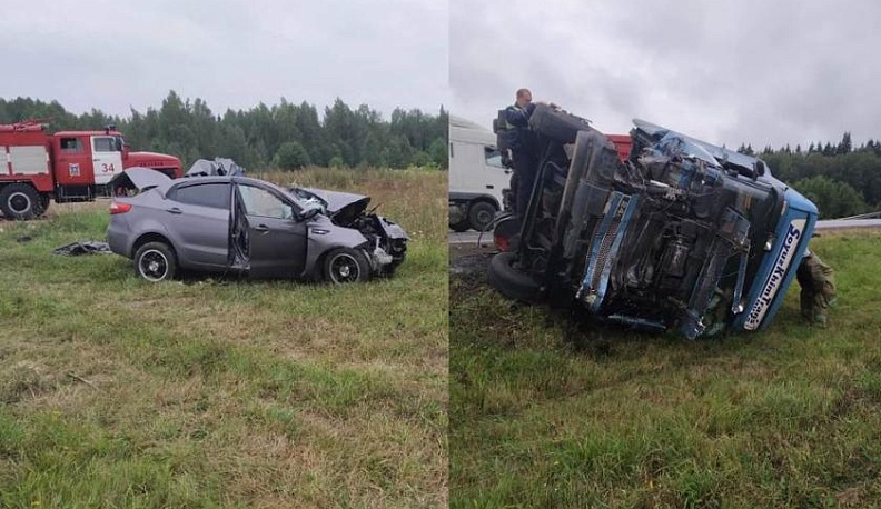 В Калужской области при столкновении двух иномарок и грузовика погиб мужчина 