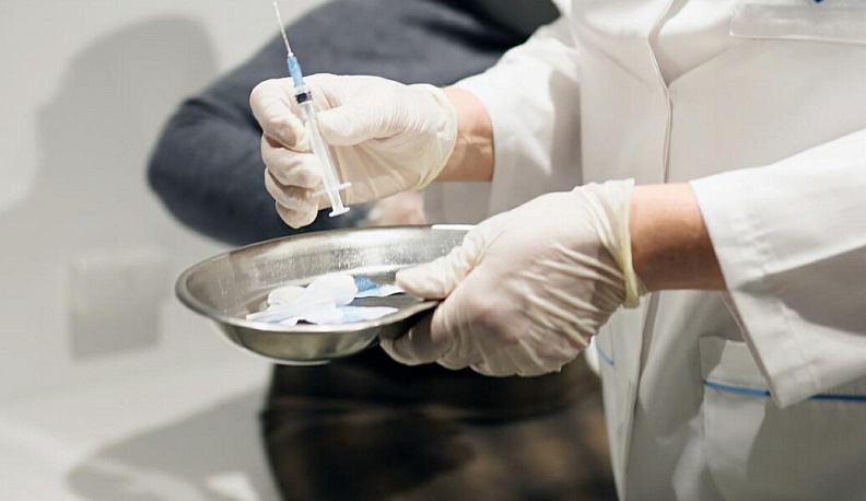 Физраствор вместо вакцины