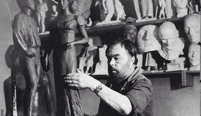 Пушкину быть! Вопрос – где…