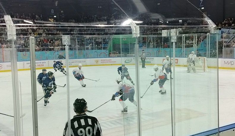 Калужские хоккеисты обыграли «Брянск»