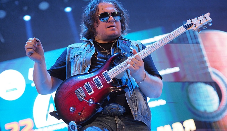 Прощаемся и ждём снова