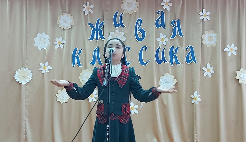 В Людинове состоялся районный этап Всероссийского конкурса юных чтецов «Живая классика»