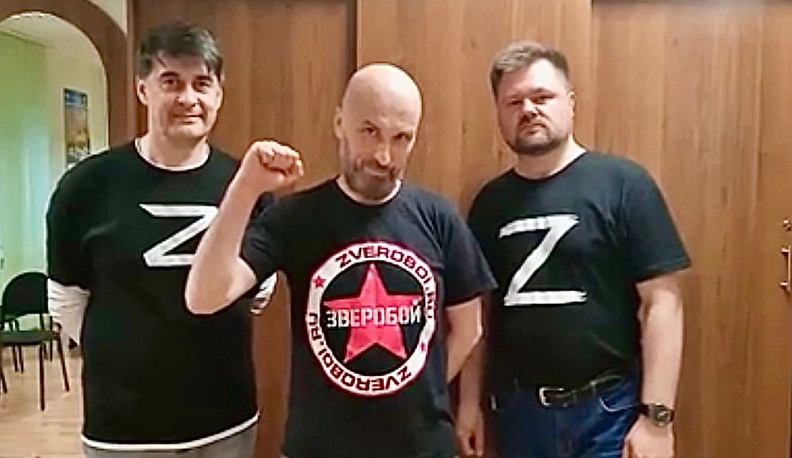 На фестивале военно-патриотической песни в Думиничском районе выступила группа «Зверобой»