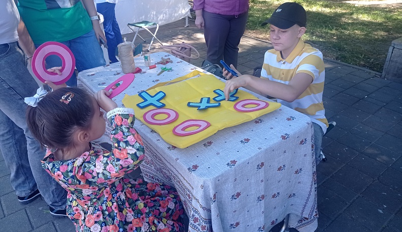 Людиновцы празднуют 95- ю годовщину образования района