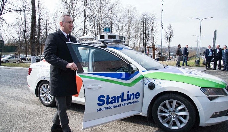 Интеллект для дорог и машин? Легко!