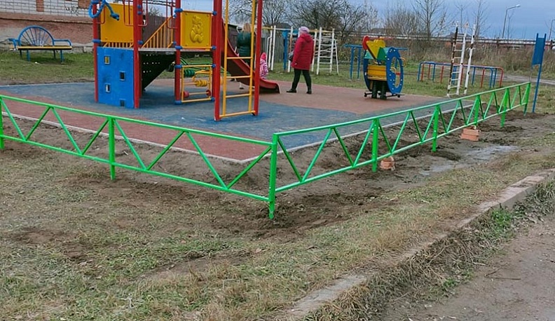 В Калуге за год установили более 80 новых детских площадок