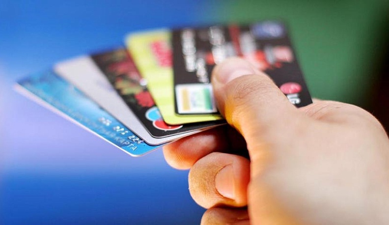 Храните ваши денежки…