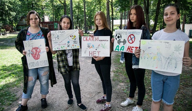 Калужские молодые парламентарии участвуют в борьбе против наркотиков. Видео