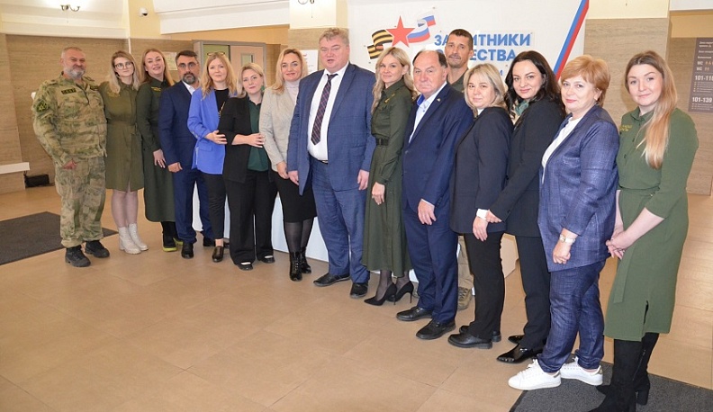 Представители Комитета семей воинов Отечества из шести областей обменялись опытом в Калуге