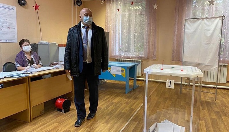 Константин Пахоменко оценил санитарную безопасность на выборах в Спас-Деменске 