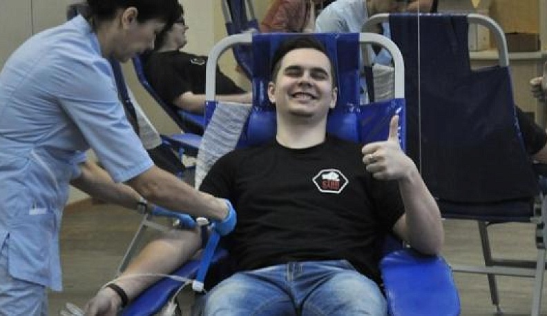 Калужане собрали 18 литров крови