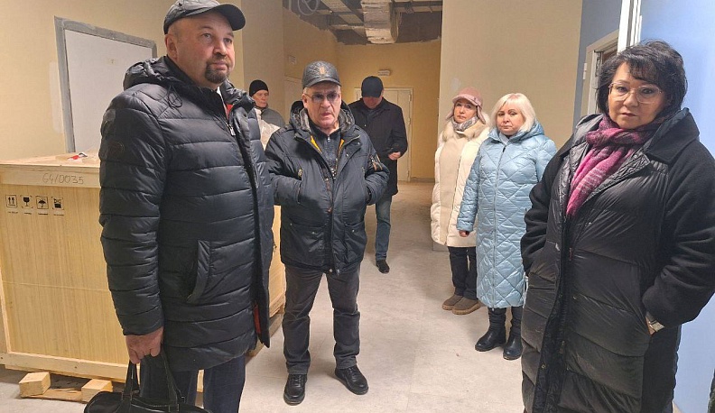 В строящейся на Правобережье в Калуге поликлинике установили эндоскопическое оборудование