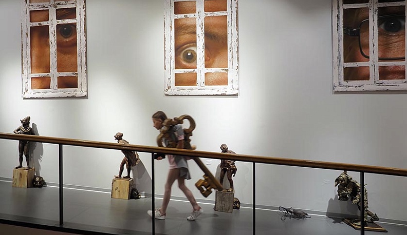 В Калужском Инновационном культурном центре проходит выставка кукол