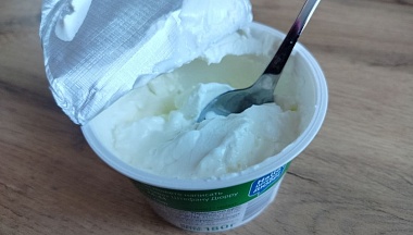 В Калужской области подешевела сметана 