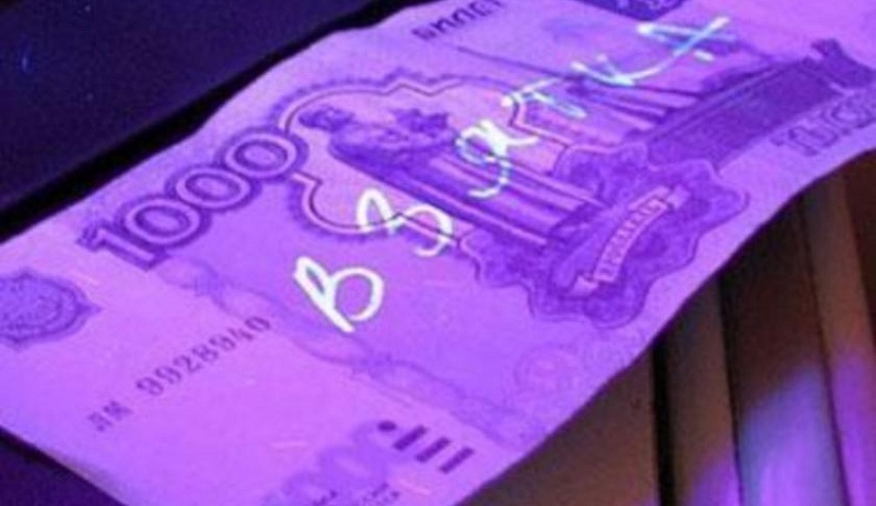 В Малоярославецком районе нелегальный мигрант пытался подкупить полицейского