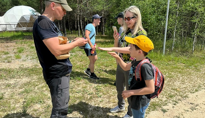 Калужские семьи отметили праздник любви и верности в походе