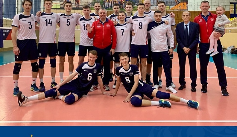 Мужская команда по волейболу из Обнинска выиграла бронзовые медали чемпионата России