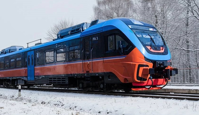 Новый современный поезд начал курсировать от Калуги до Ферзикова