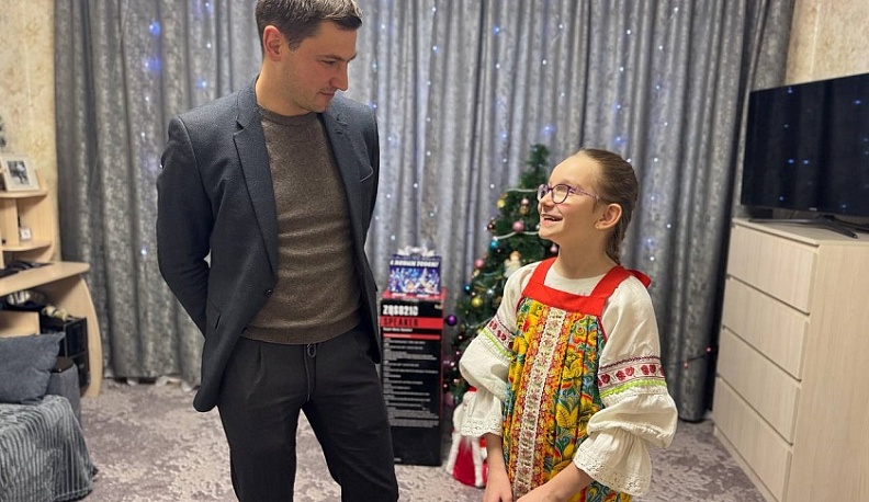 Стефан Перевалов лично исполнил новогоднее желание юной певицы из Обнинска