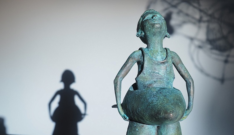 В Калуге открылась выставка «Зодчие Вавилонских башен»