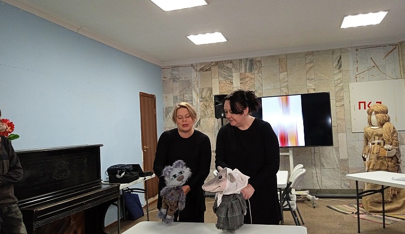 В Калуге работает выставка-конкурс авторской куклы