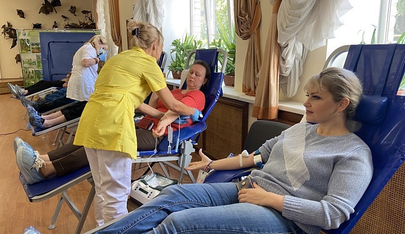 Калужане-доноры сдали 41 литр крови