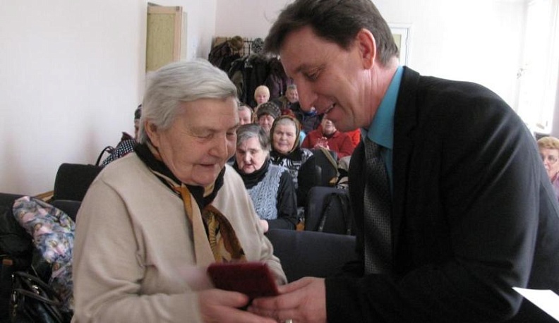 Мир и почёт Юлии Карпеевой