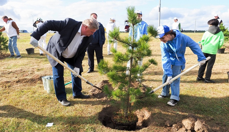 Аллею Новороссии посадили в Калуге