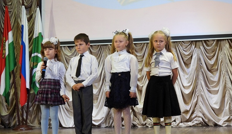 Износковцы присоединились к Всероссийской акции «Своих не бросаем»