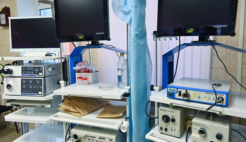 Владислав Шапша заявил о необходимости ремонта дорог на территории больницы в Кирове