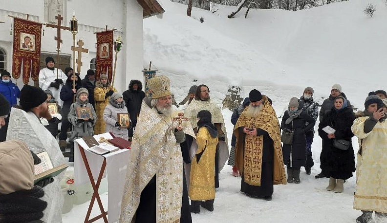В Тарусе отметили Крещение Господне