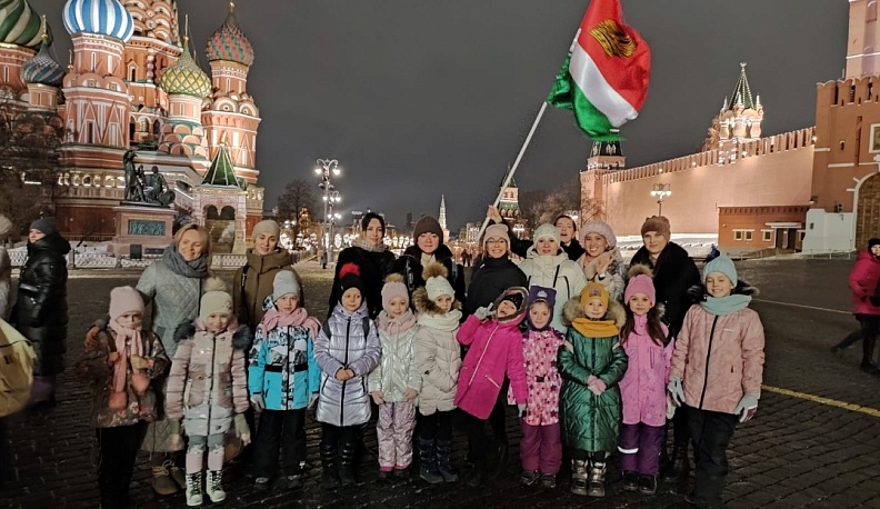 На Красной площади  с ансамблем