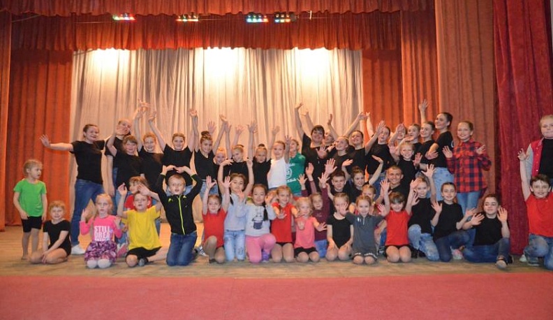 Ежегодный межрайонный фестиваль «Жизнь в танце» в Кондрове  в этом году проходит удаленно