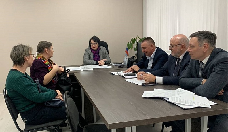 В муниципалитетах Калужской области продолжаются личные приемы граждан 