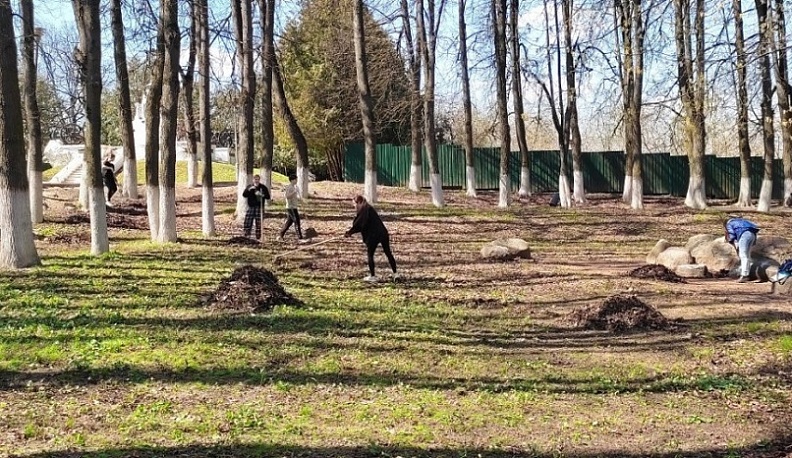 В Малоярославецком районе школьники приняли участие в акции «Хранители истории»