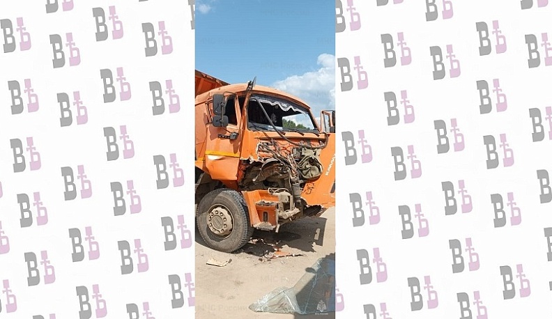 Два большегруза столкнулись в Ульяновском районе