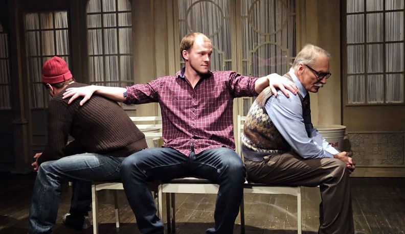 Мужикам у дверей роддома посвящается