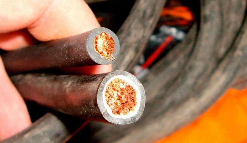 В Обнинске за три месяца похитили полтора километра кабеля связи